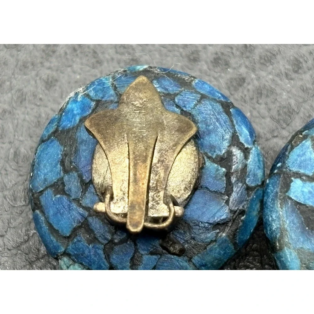 Vintage Made in India Blue Stone Chip Inlay Clip Earrings Boho Ethnic